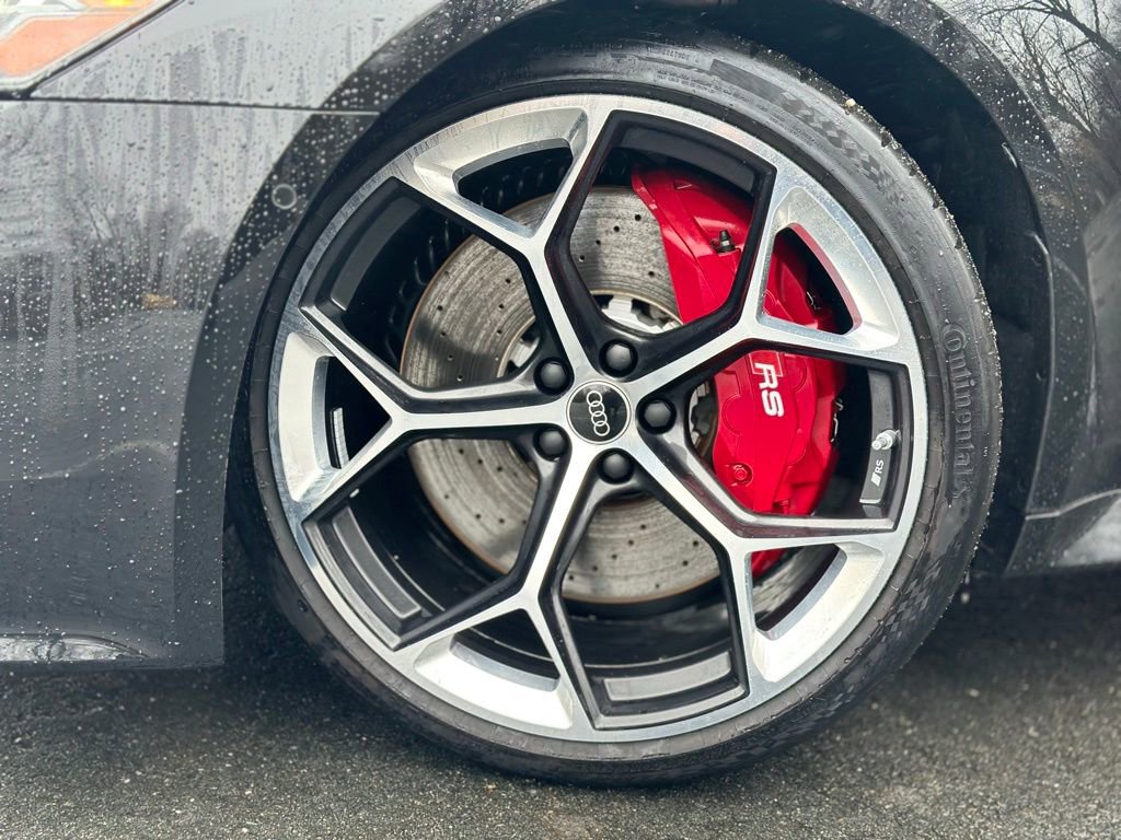 Used 2025 Audi RS 6 performance image 2