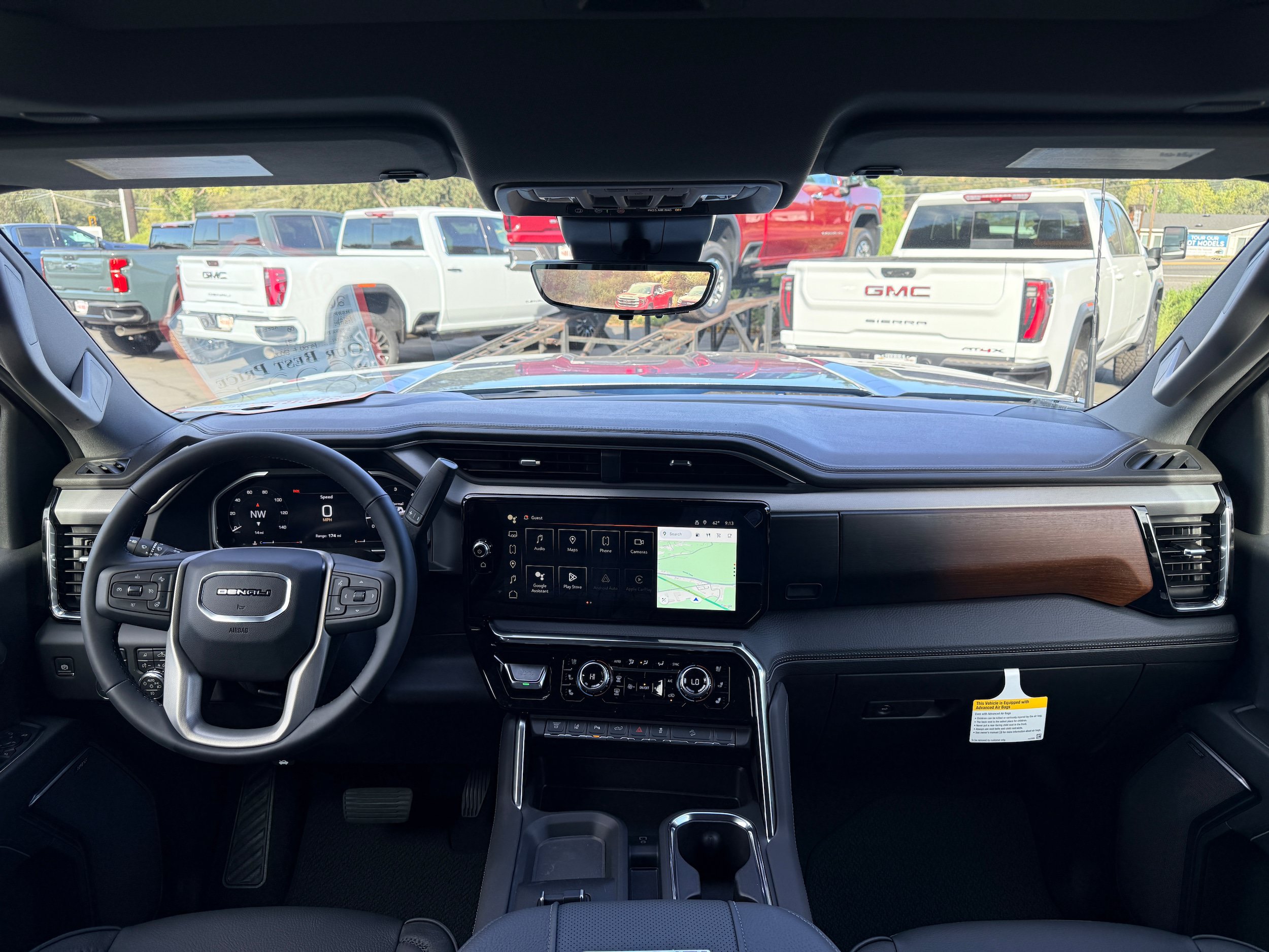 New 2026 GMC Sierra 2500 Denali w/ Denali Reserve Package AWD/4WD image 18