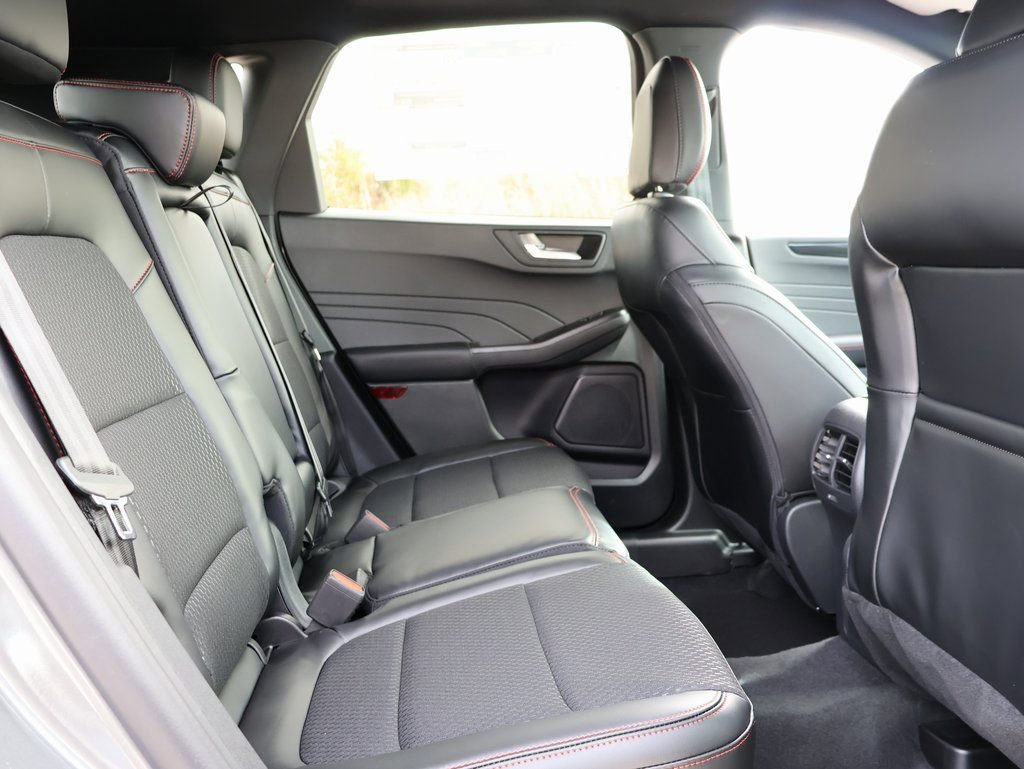 New 2026 Ford Escape ST-Line w/ Cold Weather Package image 12