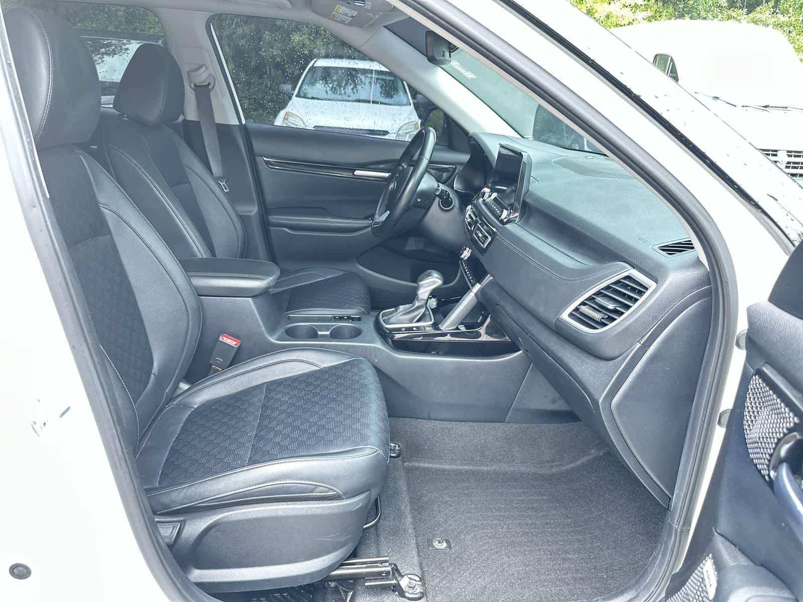 Used 2021 Kia Seltos SX w/ SX Sunroof Package AWD/4WD image 17