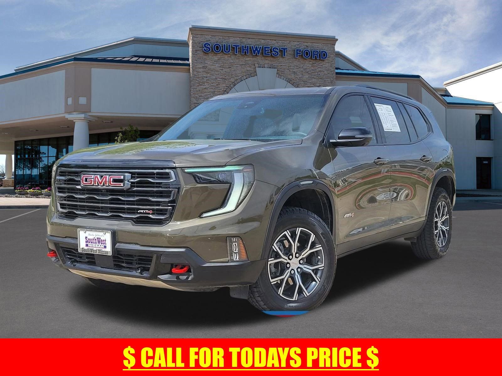 Used 2024 GMC Acadia AT4 w/ Luxury Package AWD/4WD image 1