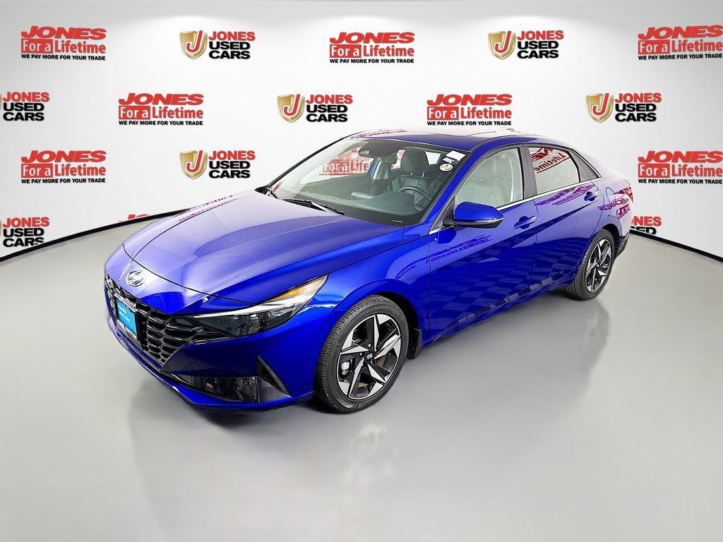 Certified 2023 Hyundai Elantra Limited FWD image 16