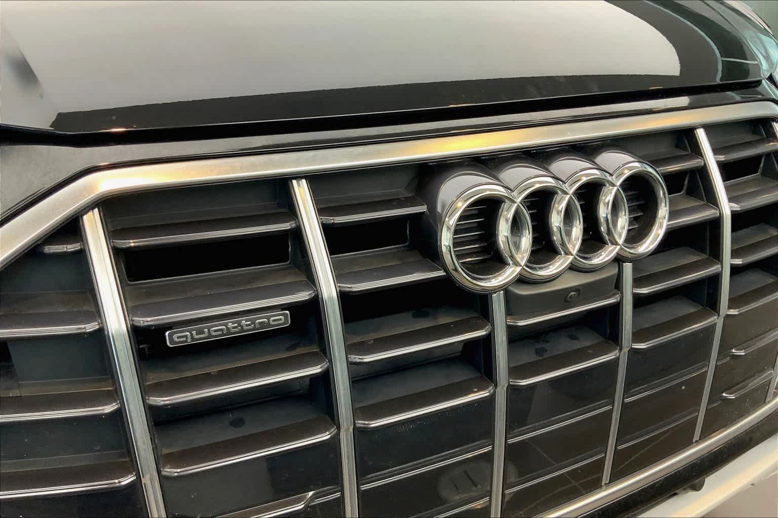 Used 2021 Audi Q5 2.0T Premium Plus w/ Premium Plus Package AWD/4WD image 32