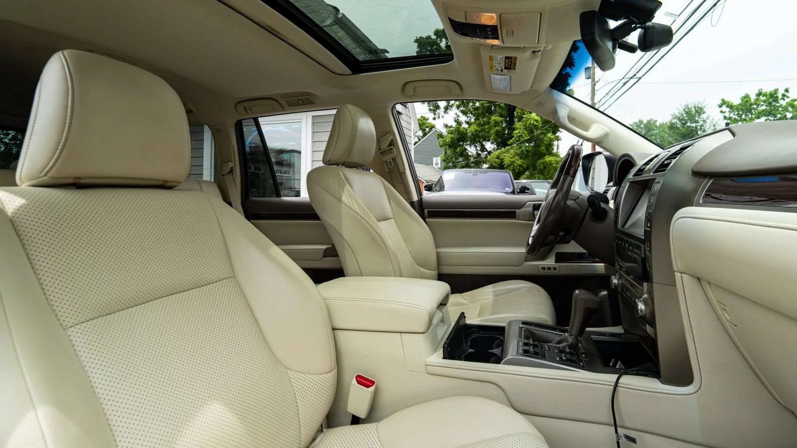 Used 2018 Lexus GX 460 Luxury AWD/4WD image 10