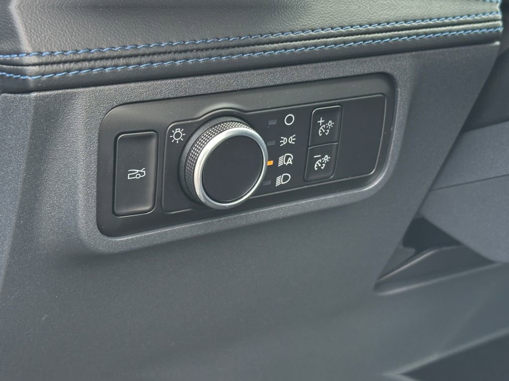 Used 2025 Ford Mustang Dark Horse RWD image 27