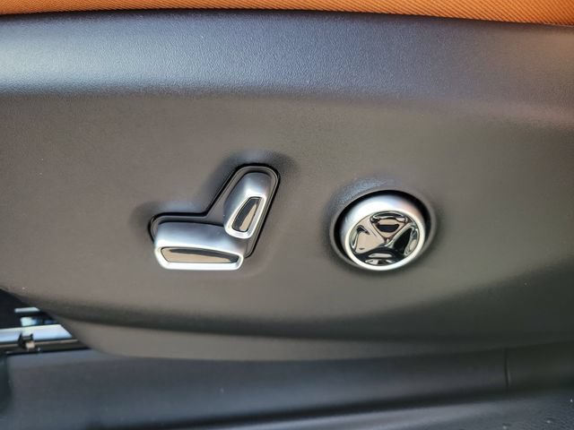 New 2026 Chrysler Pacifica Pinnacle FWD image 17