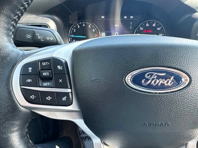Used 2023 Ford Explorer Limited w/ Equipment Group 301A AWD/4WD image 24