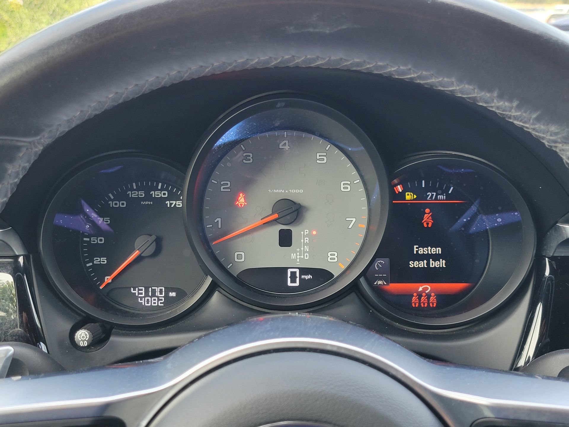 Used 2021 Porsche Macan S image 14