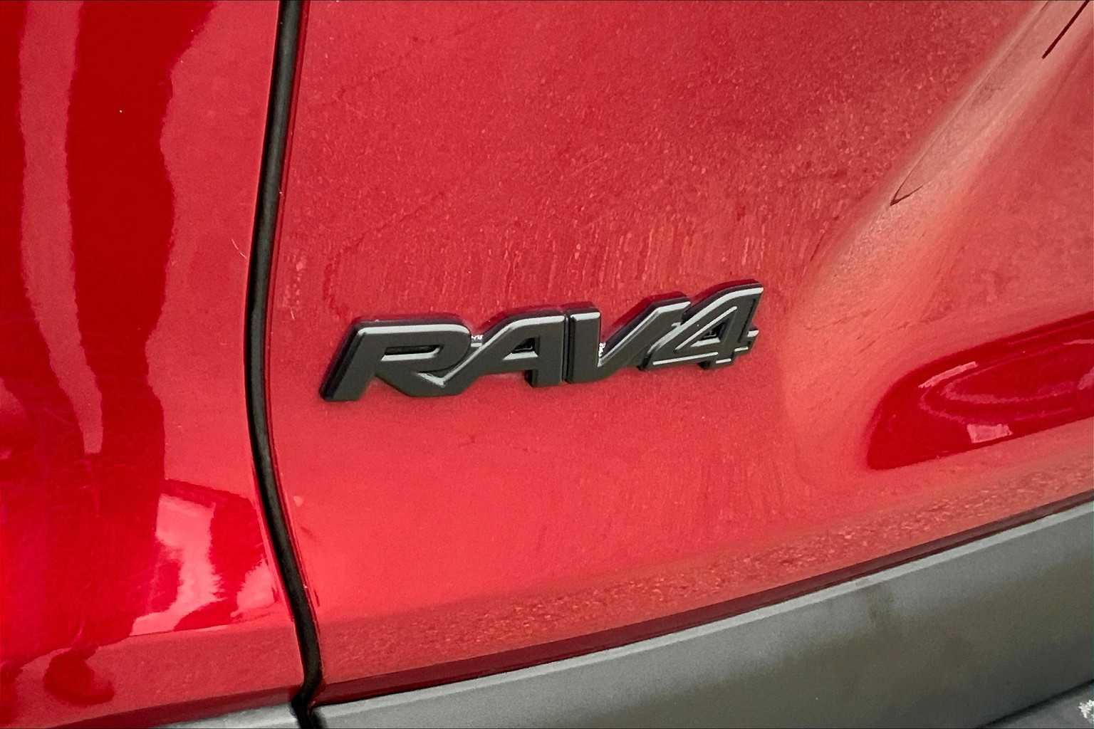 Used 2023 Toyota RAV4 XLE w/ Convenience Package FWD image 31