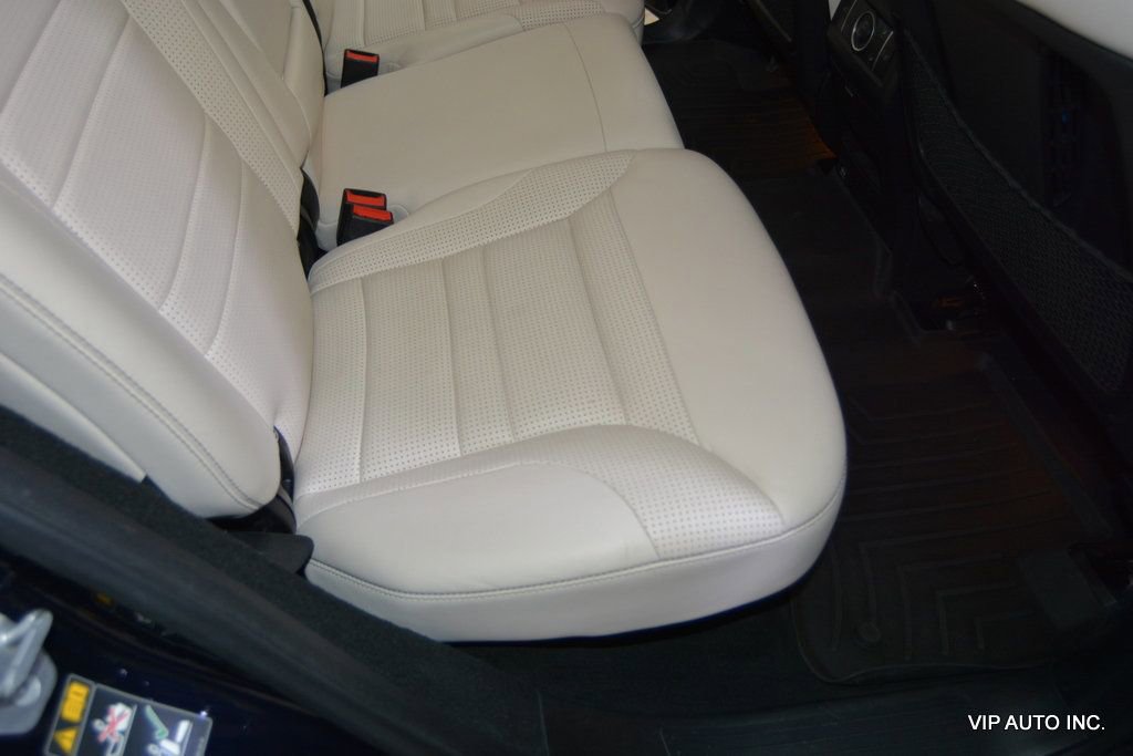 Used 2012 Mercedes-Benz ML 63 AMG 4MATIC image 24