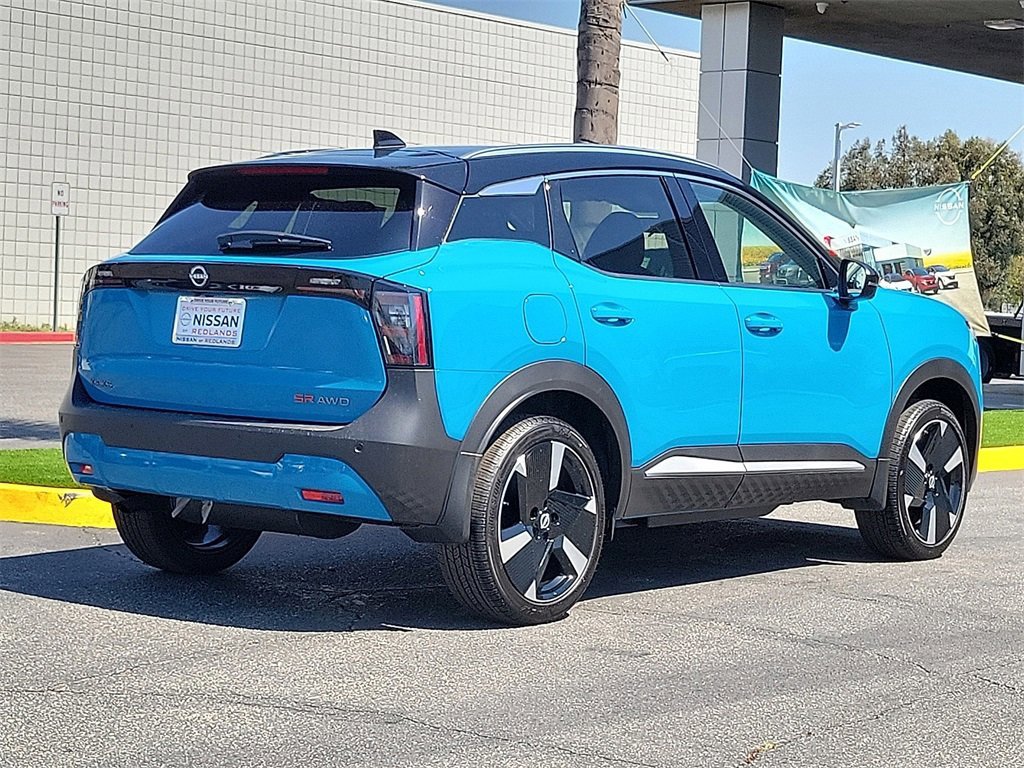 New 2025 Nissan Kicks SR image 2