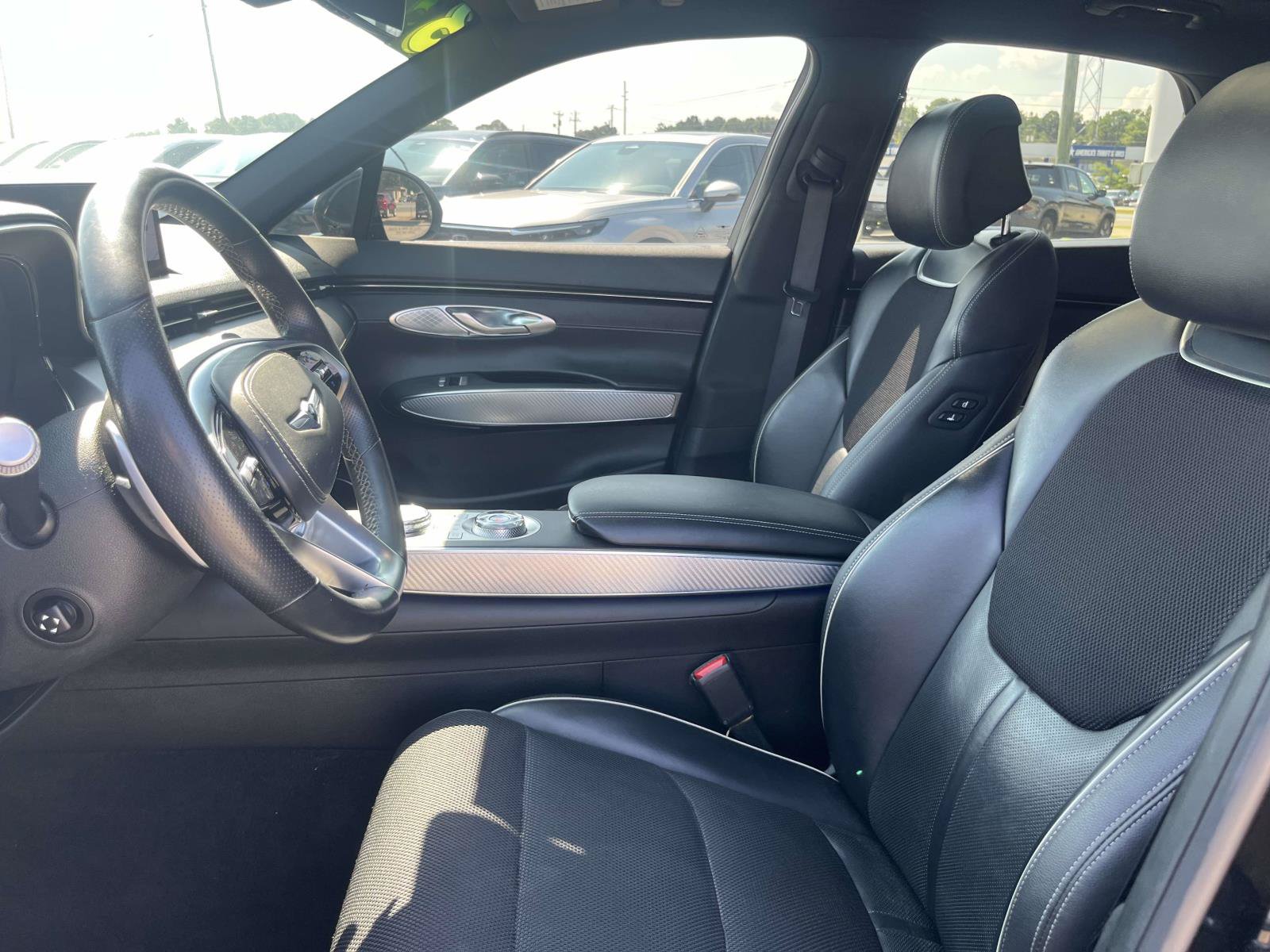 Used 2022 Genesis GV70 3.5T Sport AWD/4WD image 16