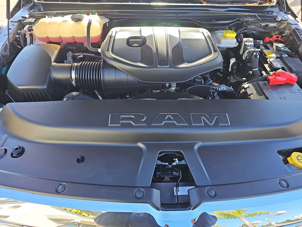 Used 2025 RAM 1500 Big Horn image 32