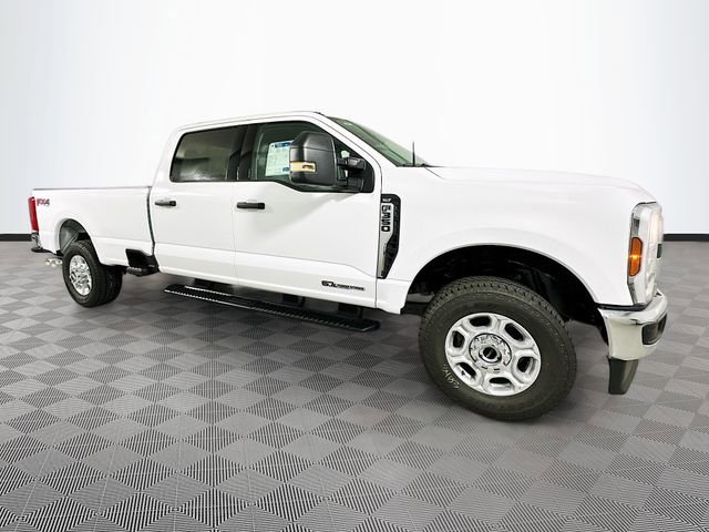 New 2026 Ford F350 XLT w/ FX4 Off-Road Package image 3