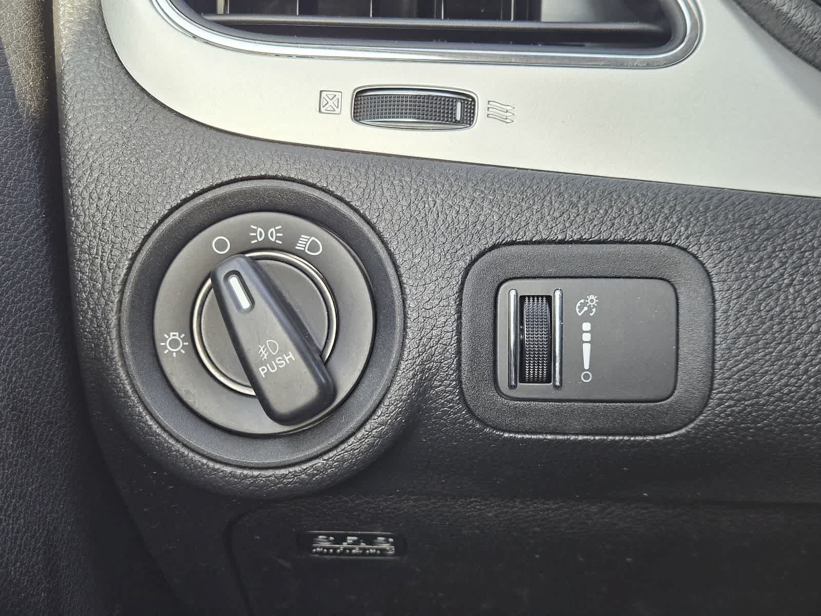 Used 2014 Dodge Journey SXT w/ Flexible Seating Group FWD image 19