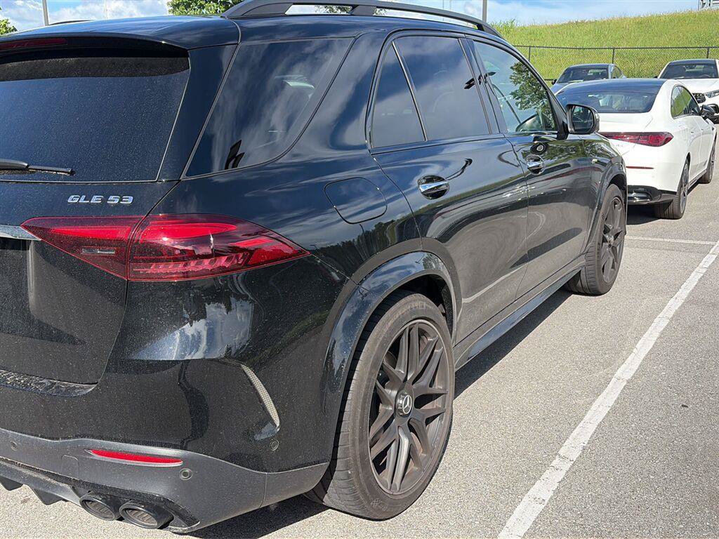 Used 2024 Mercedes-Benz GLE 53 AMG 4MATIC image 2