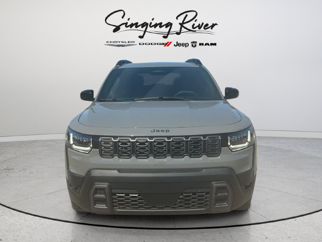 Used 2026 Jeep Cherokee Laredo AWD/4WD image 2
