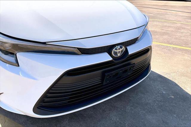 Certified 2024 Toyota Corolla LE image 30