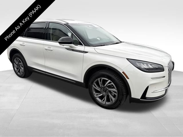 Certified 2023 Lincoln Corsair AWD w/ Equipment Group 101A image 11