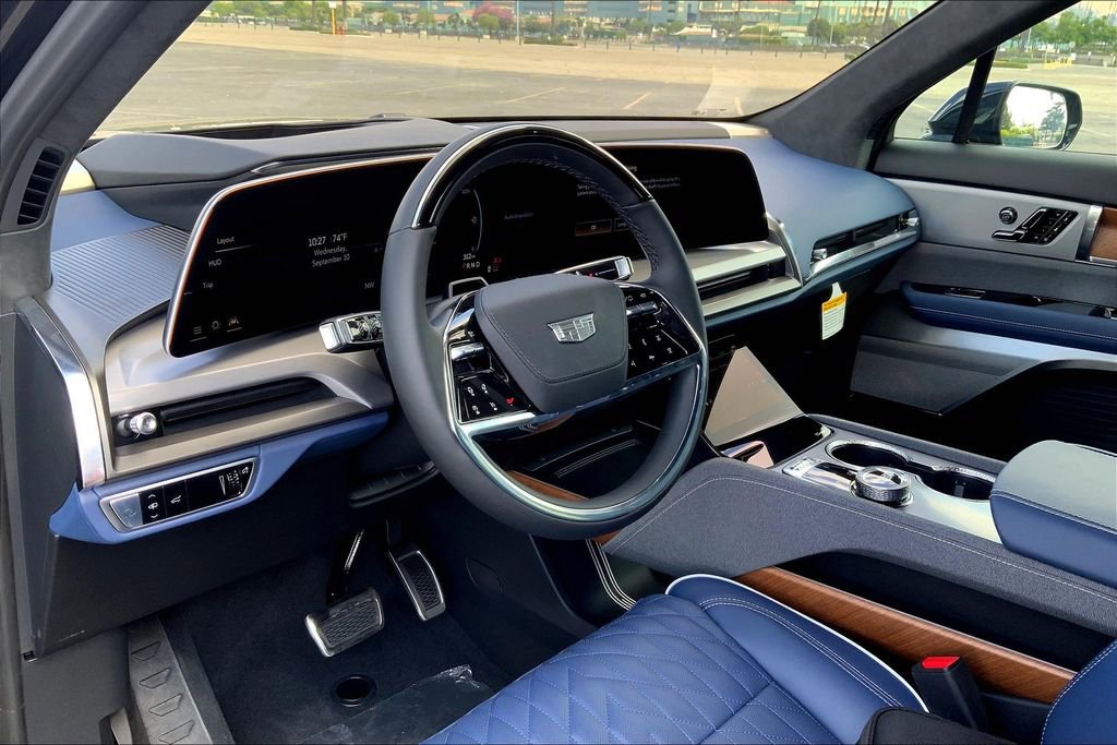 New 2026 Cadillac Vistiq Premium Luxury image 9