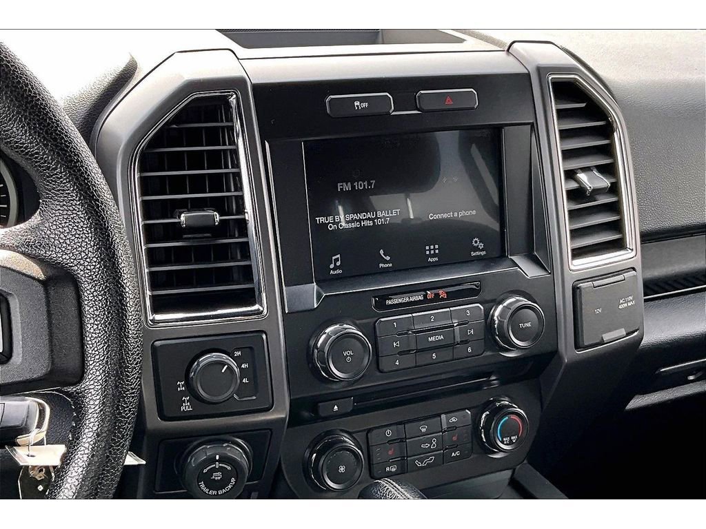 Used 2016 Ford F150 XLT w/ Equipment Group 302A Luxury image 7