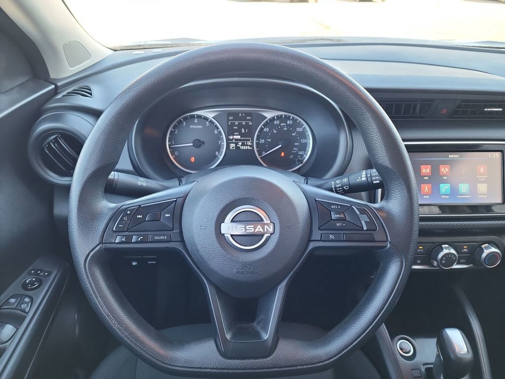 Used 2023 Nissan Kicks S image 18
