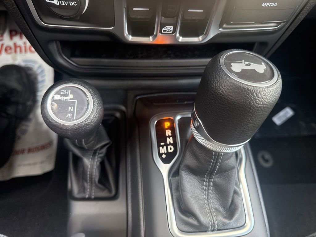 New 2025 Jeep Wrangler Sport S image 30