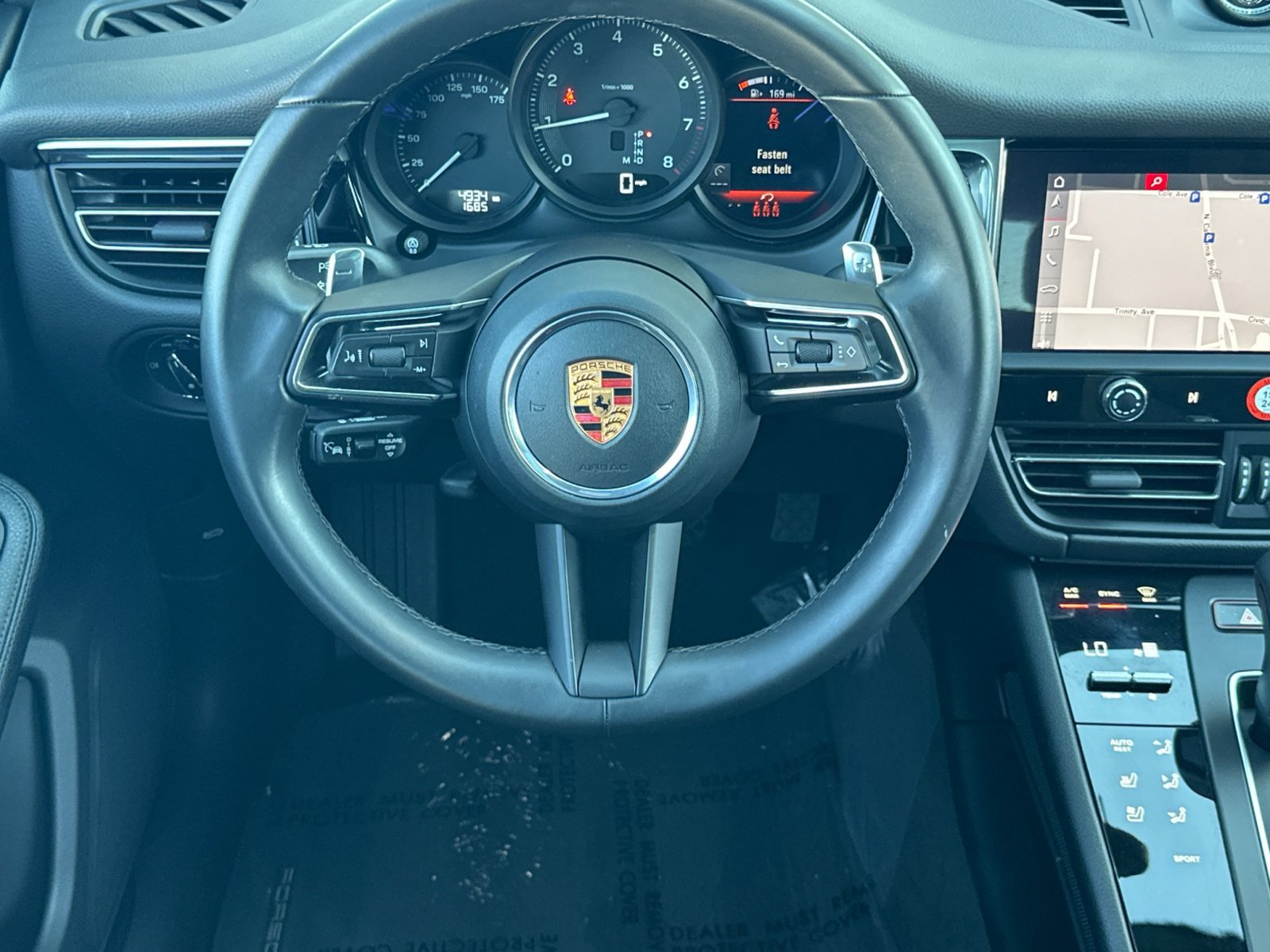 Certified 2026 Porsche Macan AWD/4WD image 24