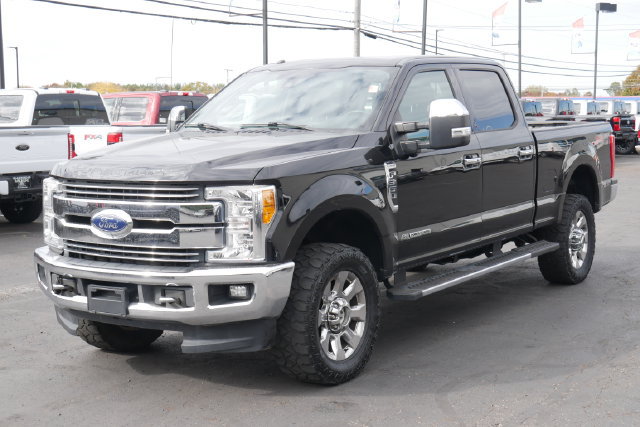 Used 2017 Ford F350 Lariat w/ Lariat Ultimate Package AWD/4WD image 9