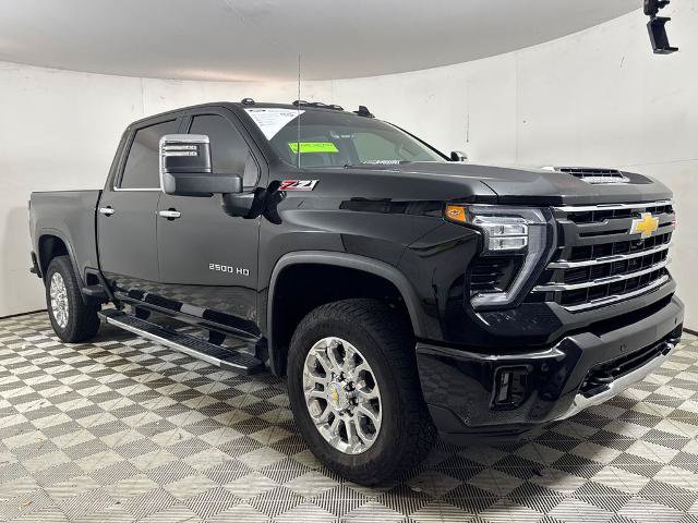Used 2024 Chevrolet Silverado 2500 LTZ w/ LTZ Plus Package AWD/4WD image 1