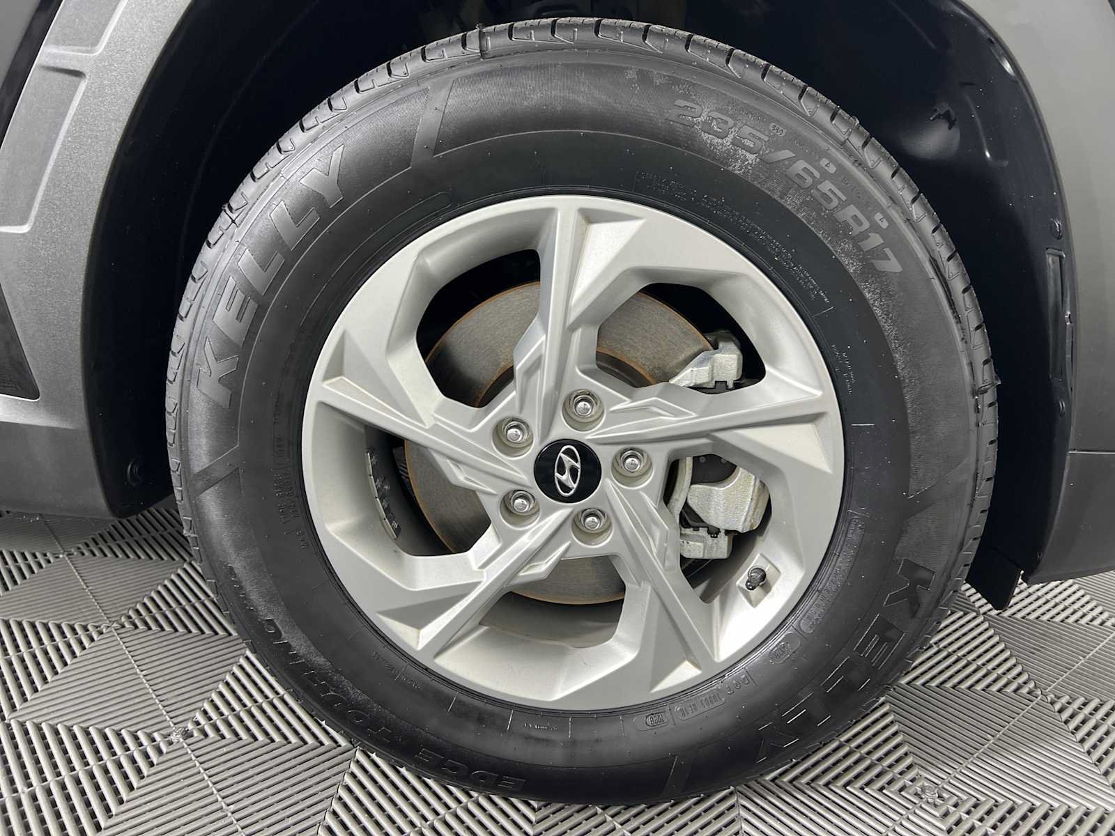 Used 2022 Hyundai Tucson SEL FWD image 15