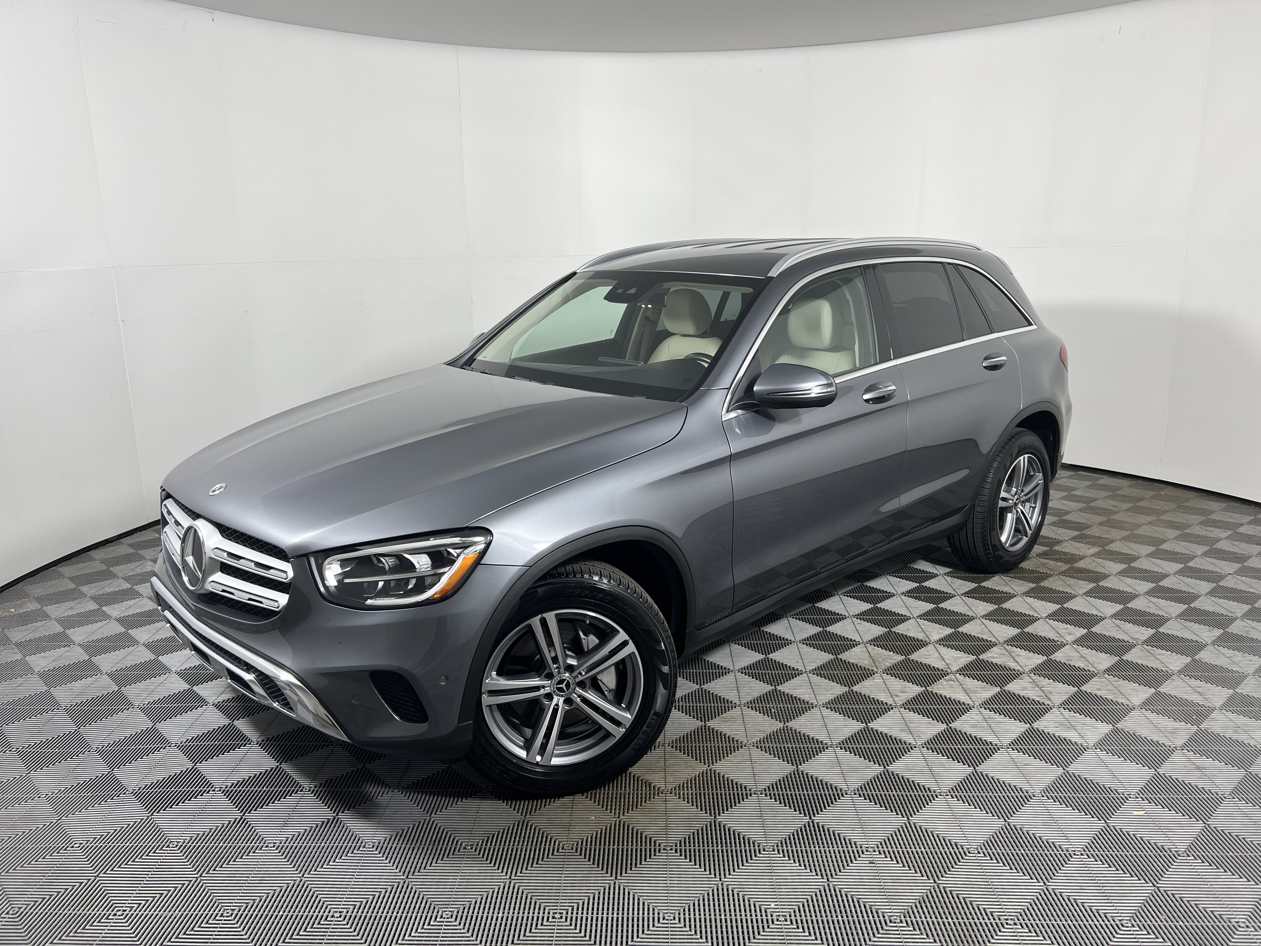 Certified 2022 Mercedes-Benz GLC 300