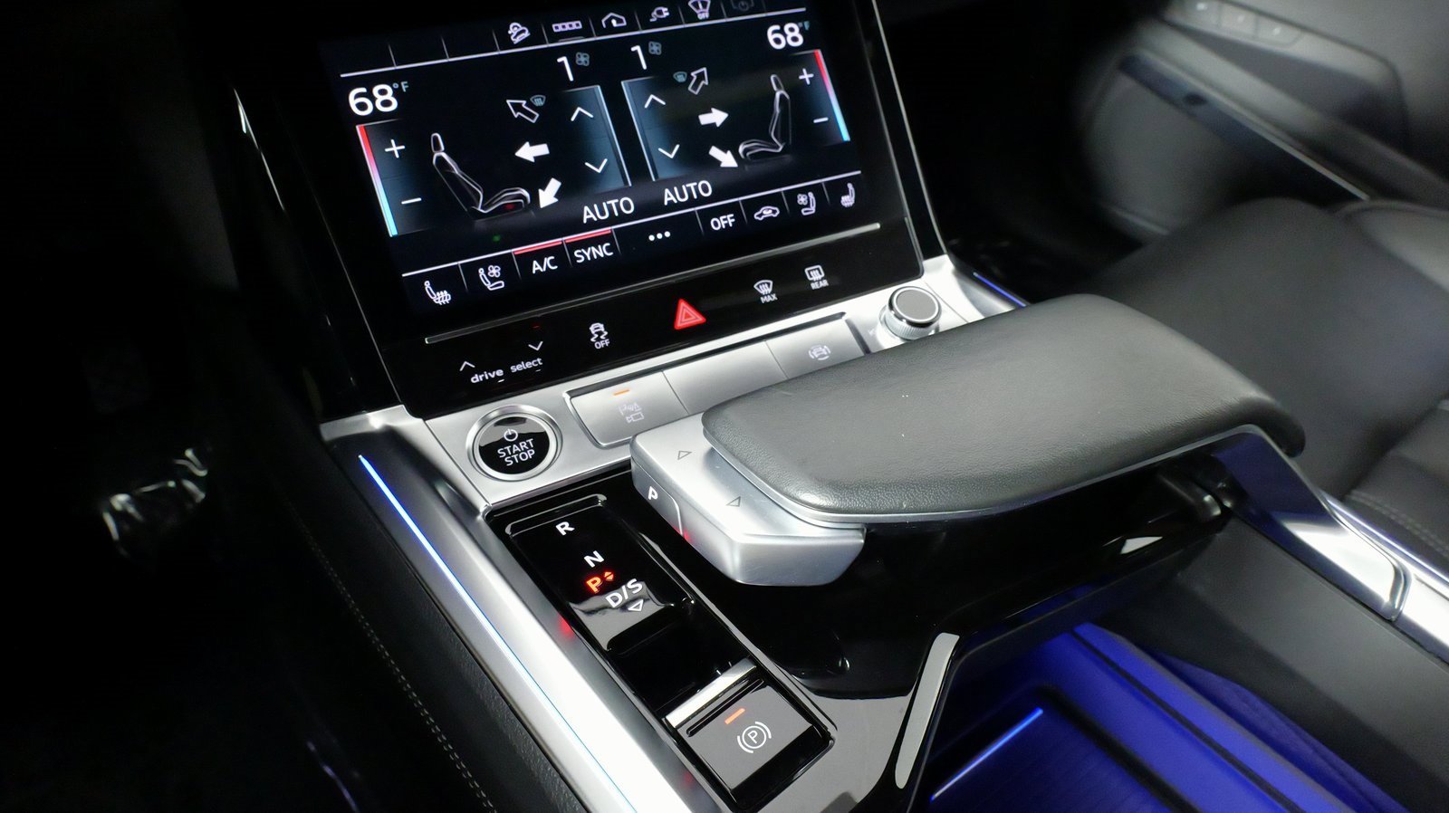 Used 2023 Audi e-tron Prestige w/ Prestige Package image 63