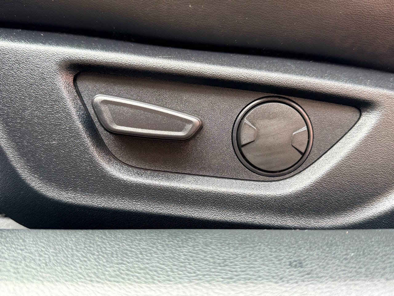 Used 2020 Ford Mustang Shelby GT350 w/ Technology Package image 20