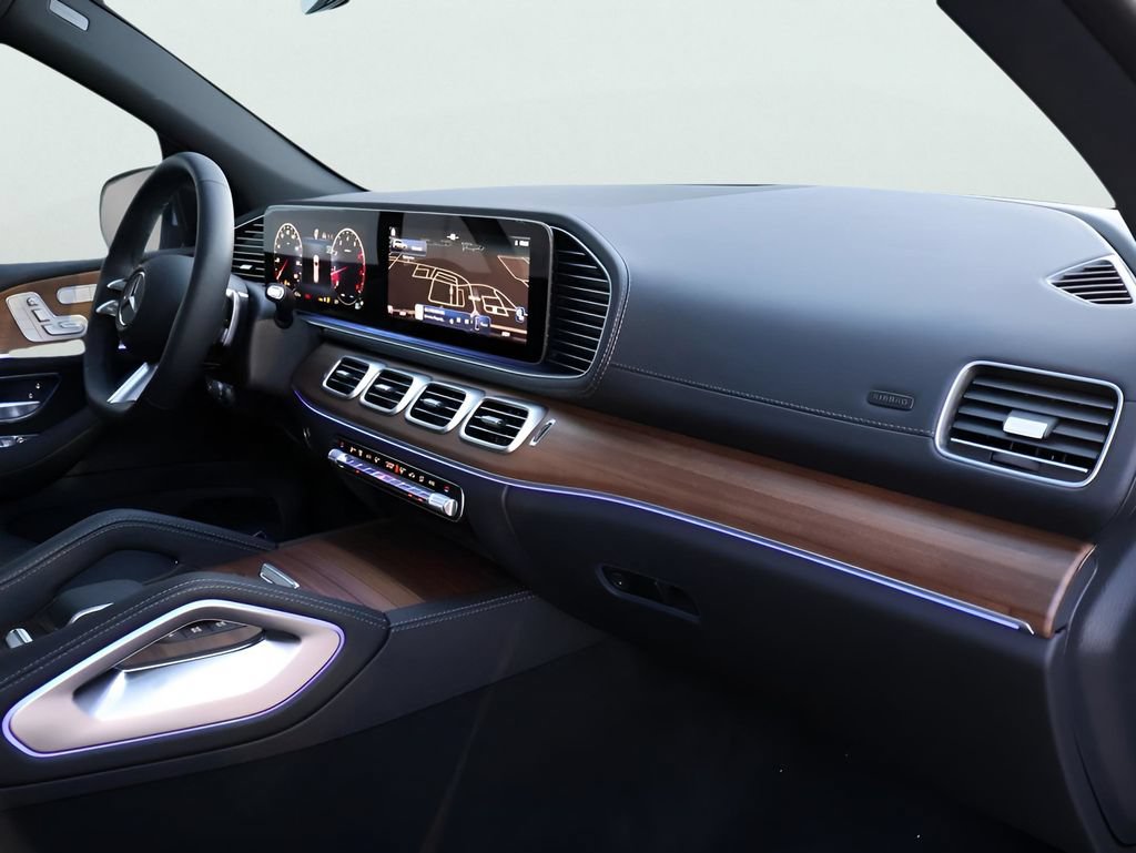 New 2025 Mercedes-Benz GLS 450 4MATIC image 11