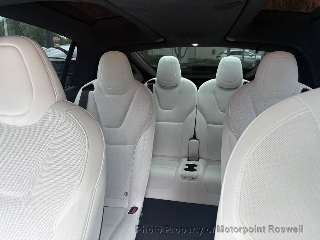 Used 2024 Tesla Model X AWD/4WD image 12