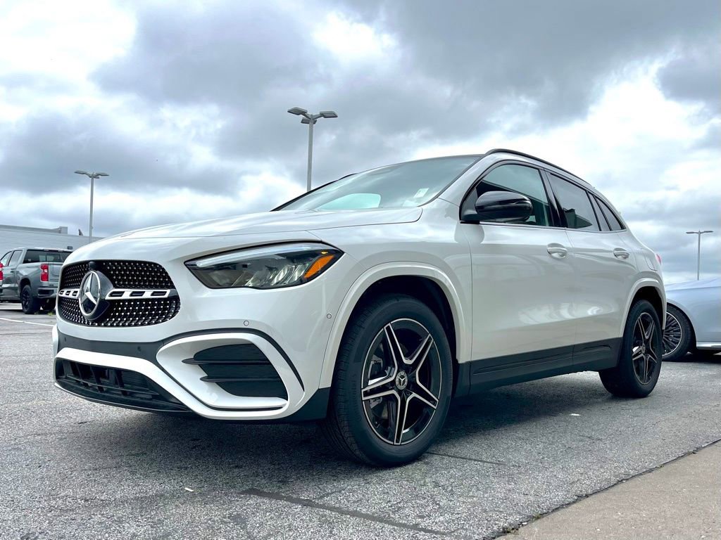 Certified 2025 Mercedes-Benz GLA 250 4MATIC image 5