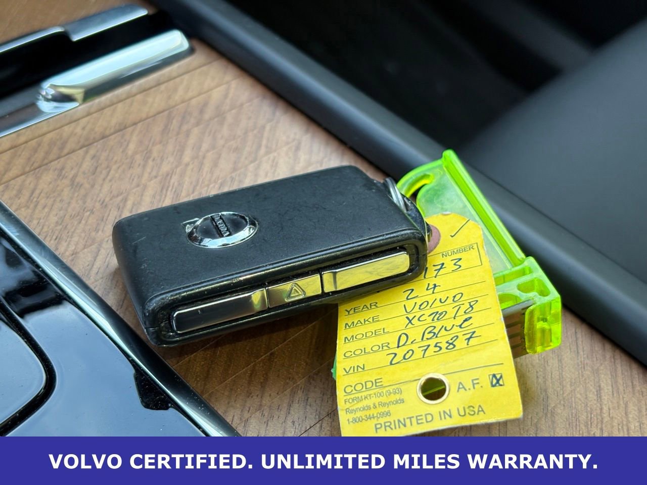 Certified 2024 Volvo XC90 T8 Plus w/ Protection Package AWD/4WD image 36