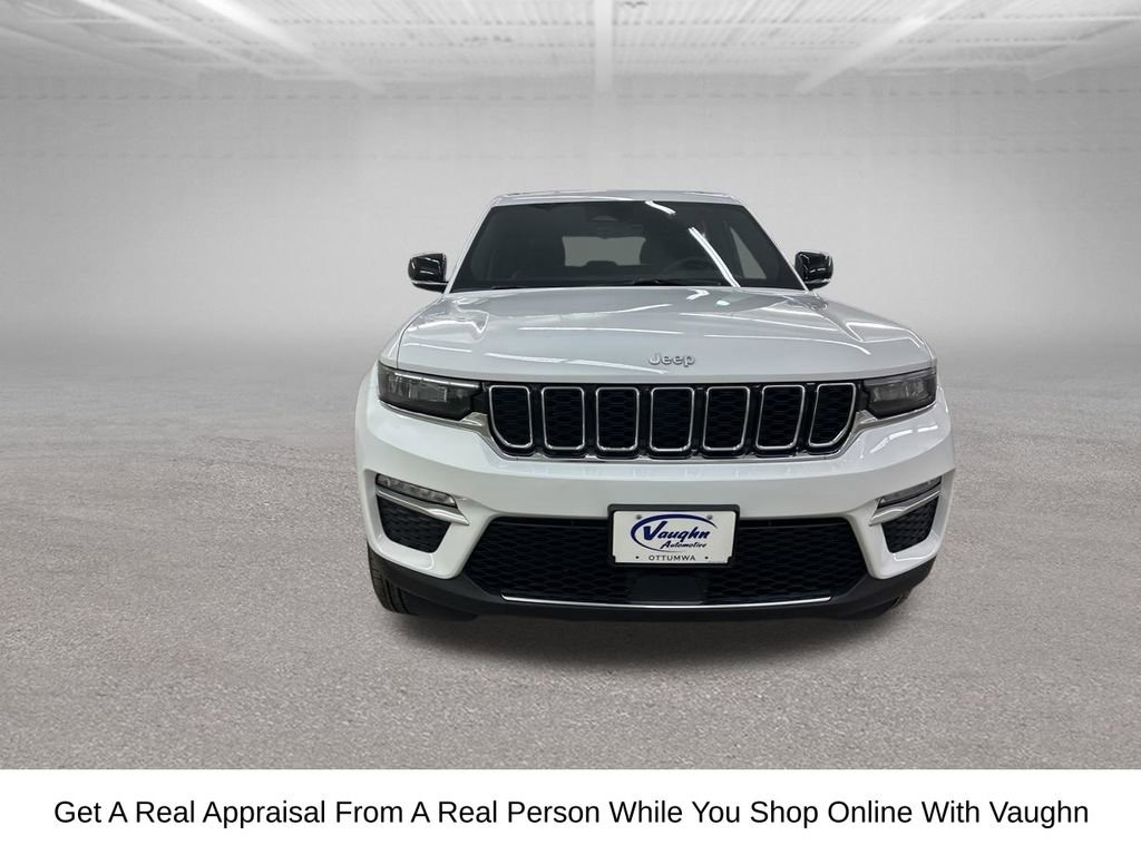 Used 2025 Jeep Grand Cherokee Limited image 5