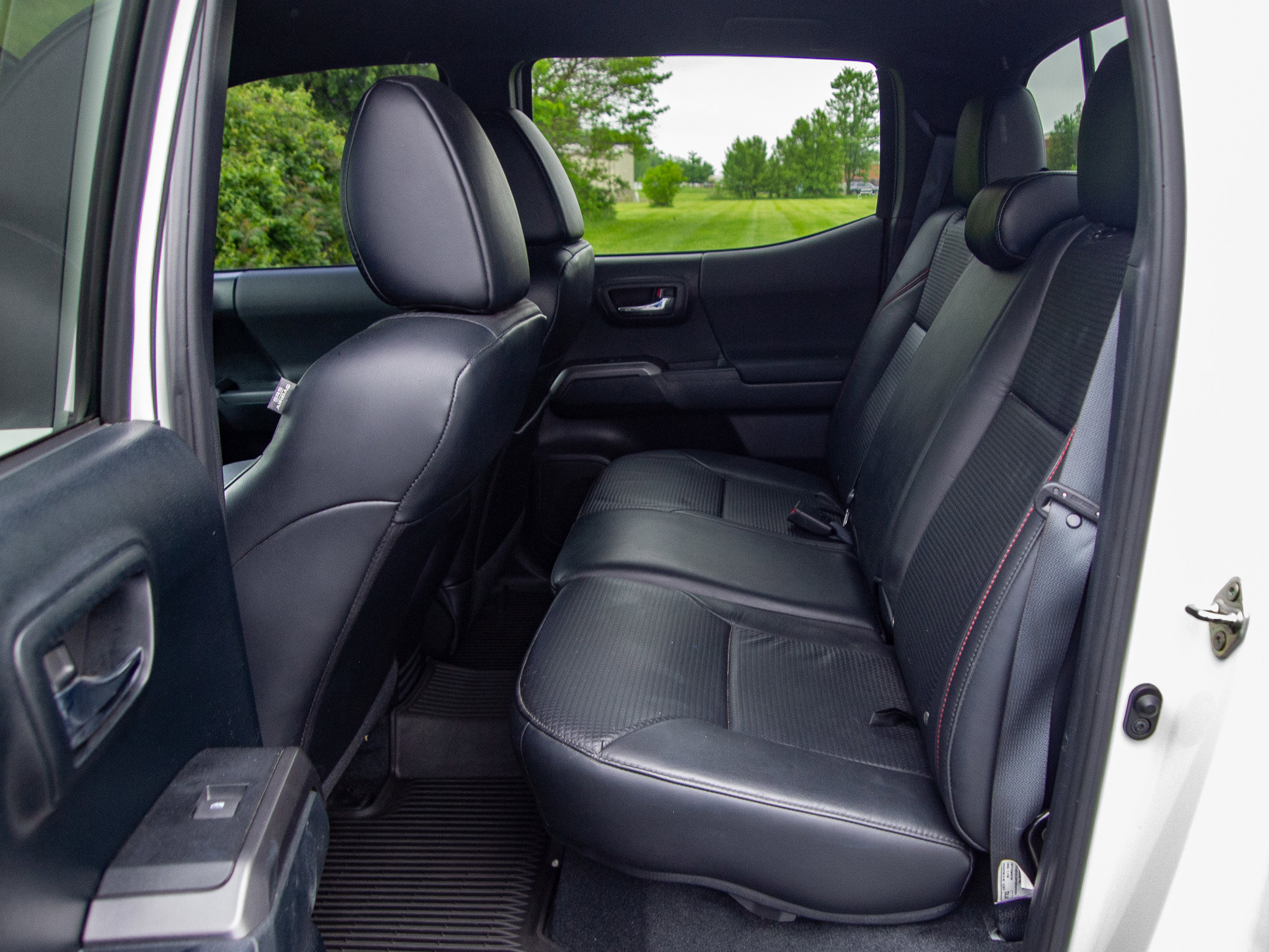 Used 2017 Toyota Tacoma TRD Pro AWD/4WD image 26