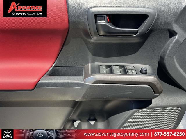 Certified 2023 Toyota Tacoma SR5 AWD/4WD image 19