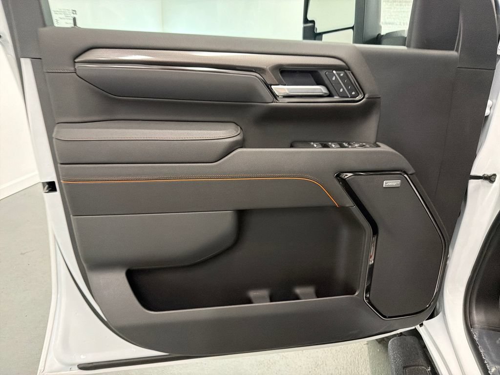 New 2026 GMC Sierra 2500 AT4 w/ AT4 Premium Plus Package AWD/4WD image 12