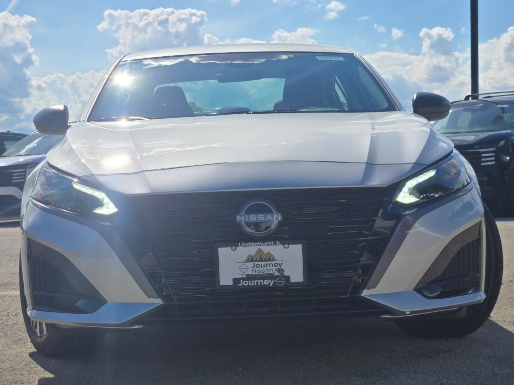 New 2026 Nissan Altima 2.5 SV FWD image 3
