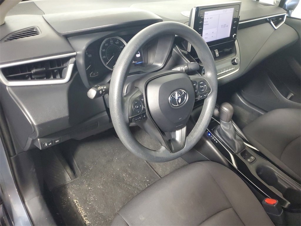 Used 2020 Toyota Corolla LE image 10
