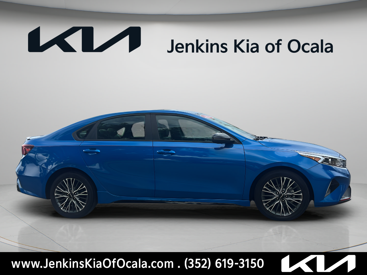 Certified 2023 Kia Forte GT-Line w/ GT-Line Premium Package FWD image 2