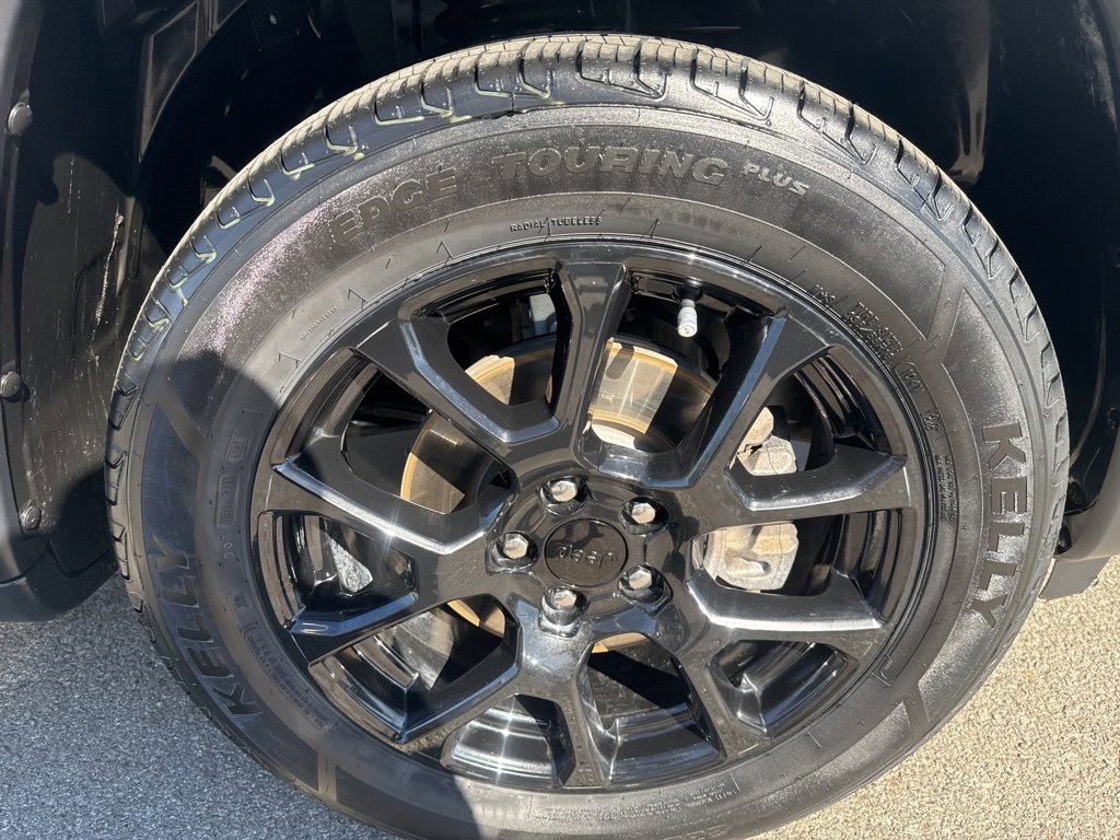 Used 2022 Jeep Compass Altitude image 10