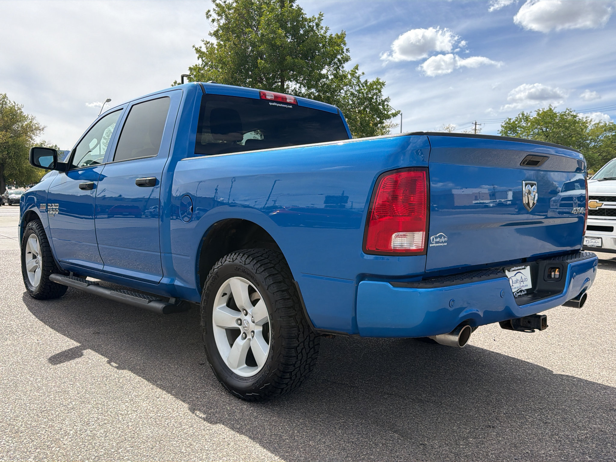 Used 2023 RAM 1500 Express w/ Wheel & Sound Group AWD/4WD image 9