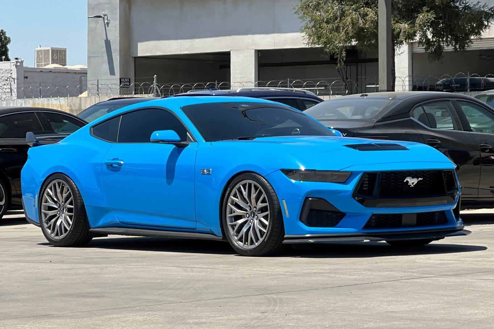 Used 2025 Ford Mustang GT Premium RWD image 10