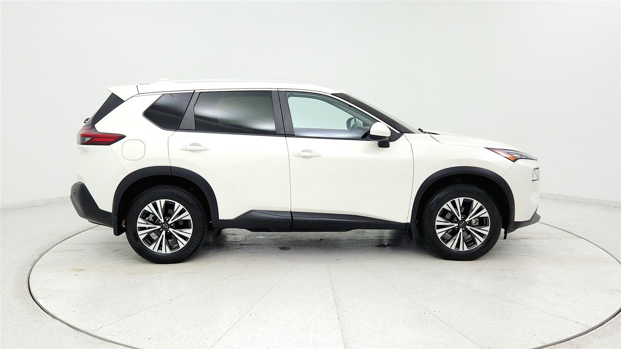 Used 2023 Nissan Rogue SV w/ SV Premium B Package AWD/4WD image 6