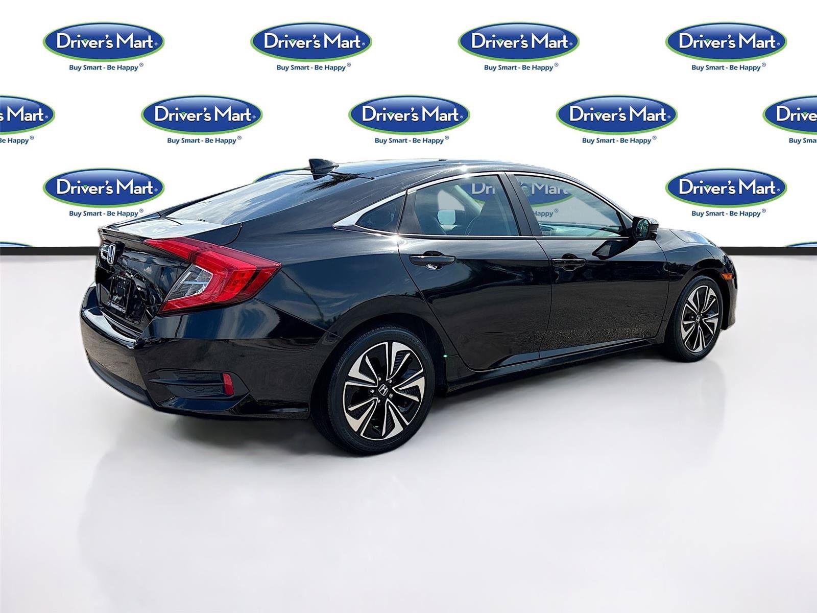 Used 2017 Honda Civic EX-L image 7